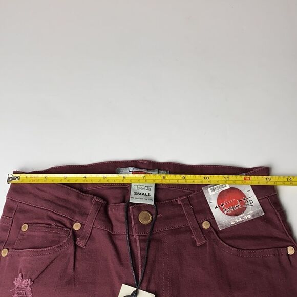 NWT Tomomi Tso  Slim fit distressed Jeans - Picture 12 of 14